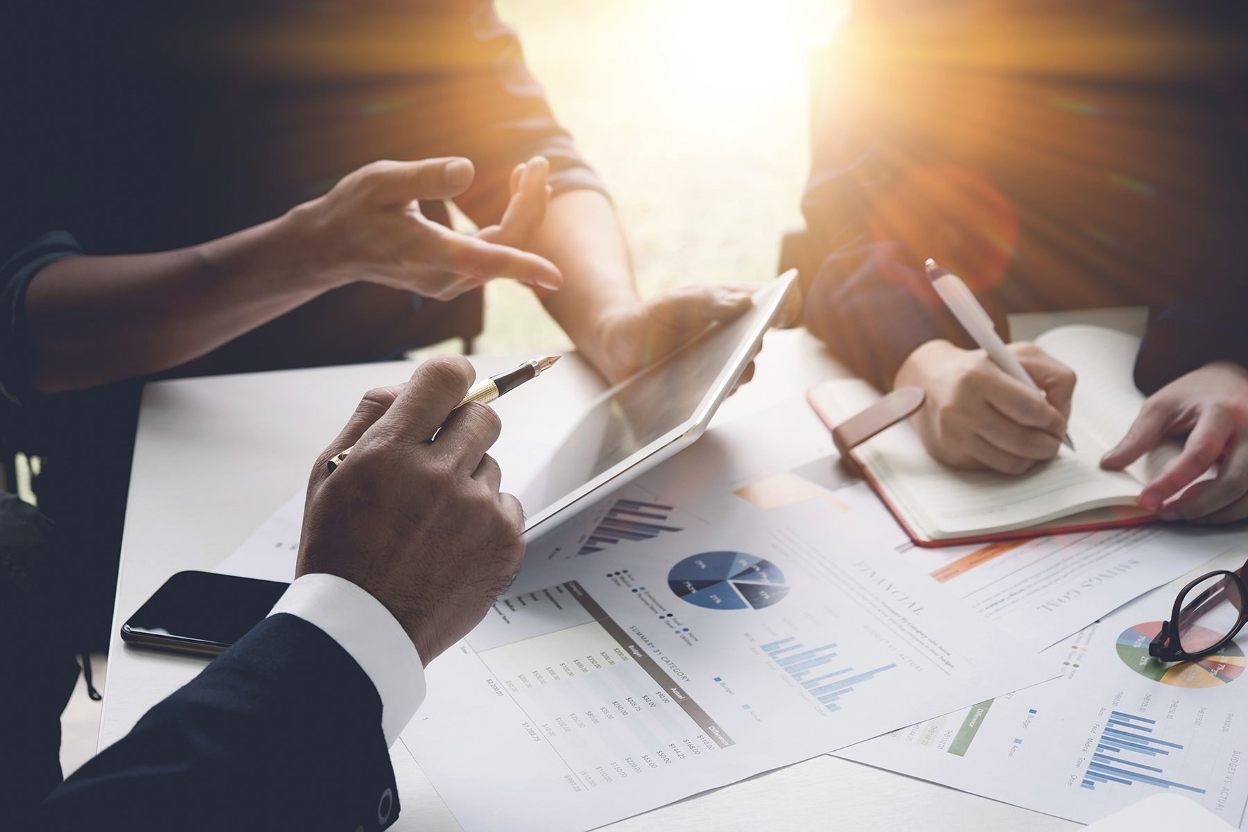 iStock-881387612-low